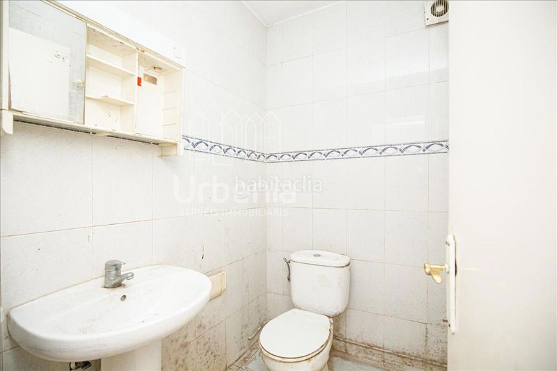 Foto cf82e2e9-a021-4549-882e-3f82e7502347. Pis amb calefacció a Castelló d´Empúries