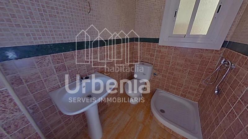 Foto 4228177f-8fe4-4486-8d56-53c7c240206d. Piso inmueble alquilado en venta en Centre-Nucli Antic Premià de Mar