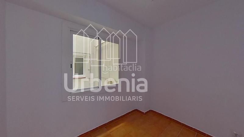 Foto aac85f43-393d-4b3b-b8a1-472deeb30a8a. Piso inmueble alquilado en venta en Centre-Nucli Antic Premià de Mar