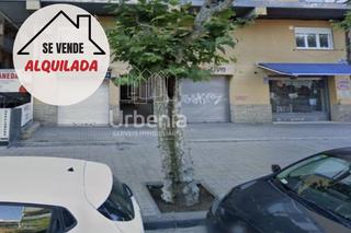Appartement  C/ gran via de lluis companys. Inmueble alquilado en venta
