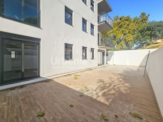 Appartamento in Pompeu fabra 10. Exclusiva planta baja de obra nueva en stella maris arenys de ma