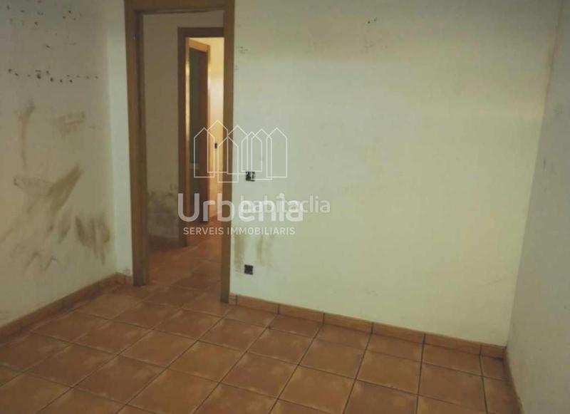 Foto 4de3e330-7542-4320-99cc-78d09d9680cd. Chalet oportunidad ! en Torre de Claramunt (La)