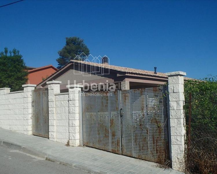 Foto 74a55b3d-337b-4c86-bc19-4685ae2432c2. Chalet oportunidad ! en Torre de Claramunt (La)