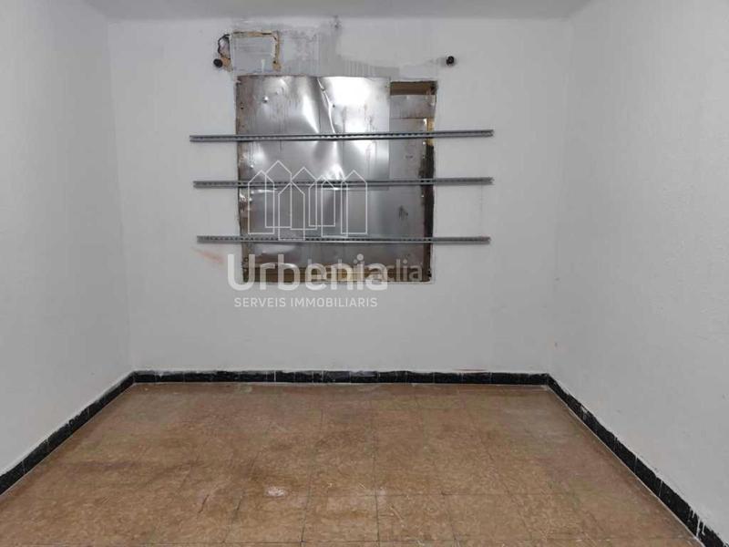 Foto 2ff5f4b9-2354-46ed-ba00-81e3aa6e6ddb. Piso oportunidad para reformar ! en Sant Pere Nord Terrassa