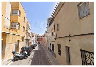 Dúplex a Cirera. Dúplex ocupado por persona sin justo título