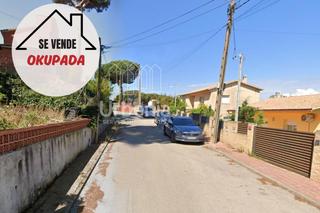 Xalet a Can Massuet del Far. Vivienda unifamiliar ocupada por persona sin justo título