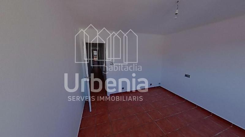 Foto d78a429e-46ba-4bad-bb15-050c0ec1c89a. Ático oportunidad de inversión inmueble ocupado en Mataró