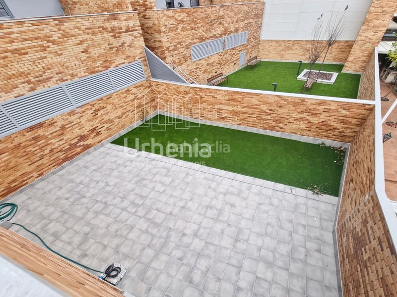 Foto 4f2a8636-69d2-454d-8197-87b926fe8b34. Casa amb calefacció aparcament a Via Europa - Parc Central Mataró