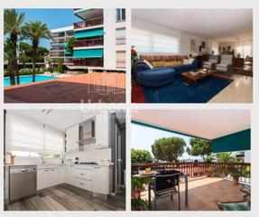Etagenwohnung in El Bals. Bloque residencial