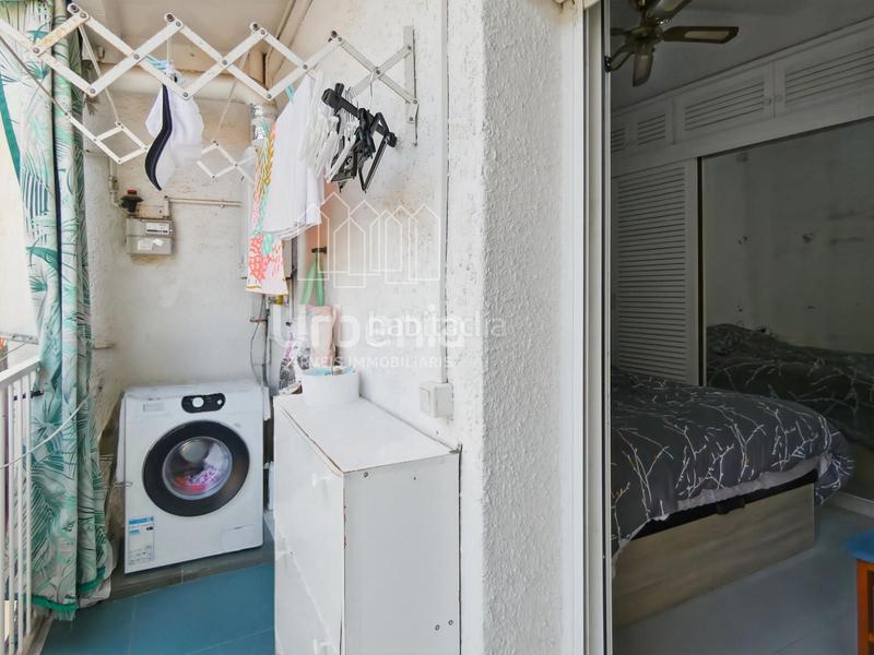 Foto b69df3e9-5efc-4c67-bb69-4d912766c2d4. Piso en barri cotet en una calle tranquilísima y en bloque de pocos vecinos. en Premià de Mar