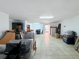 Local Comercial a Centre. Local en venta en pineda de mar