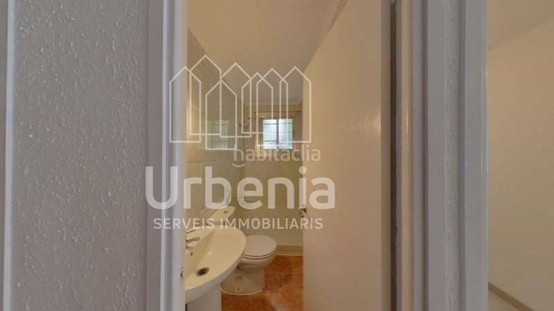 Foto 1095febb-5d38-4b59-ae5e-4105f3bd2f7a. Piso  en venta con inquilinos. en Cerdanyola Sud Mataró