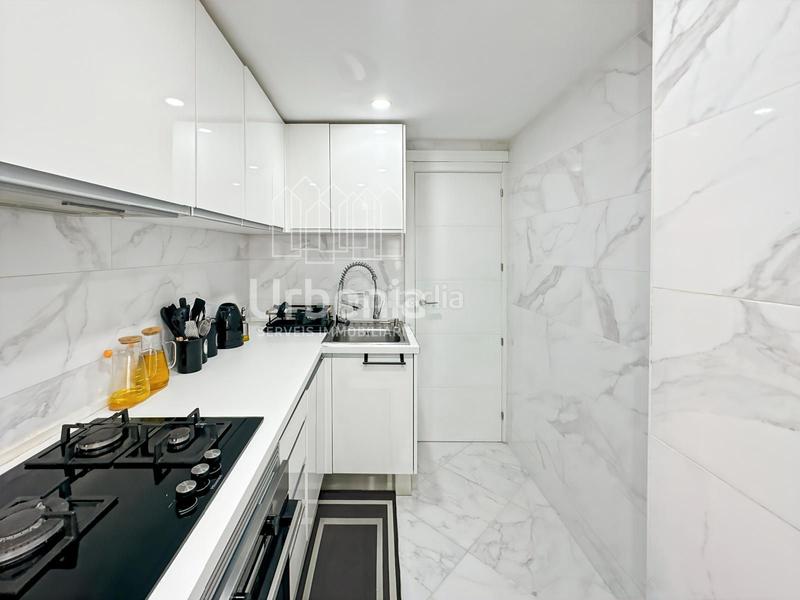 Foto 58e4df2d-f324-4c00-8551-c5b4e27e474d. Flat with heating in Zona Alta Premià de Mar