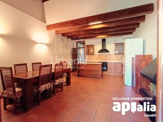 Appartement à Poble - Casc Antic. Piso en venta en castellar del vallès