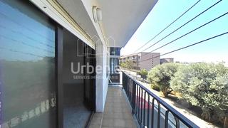 Etagenwohnung in La Llàntia. Piso de 3 habitaciones con terraza en mataró