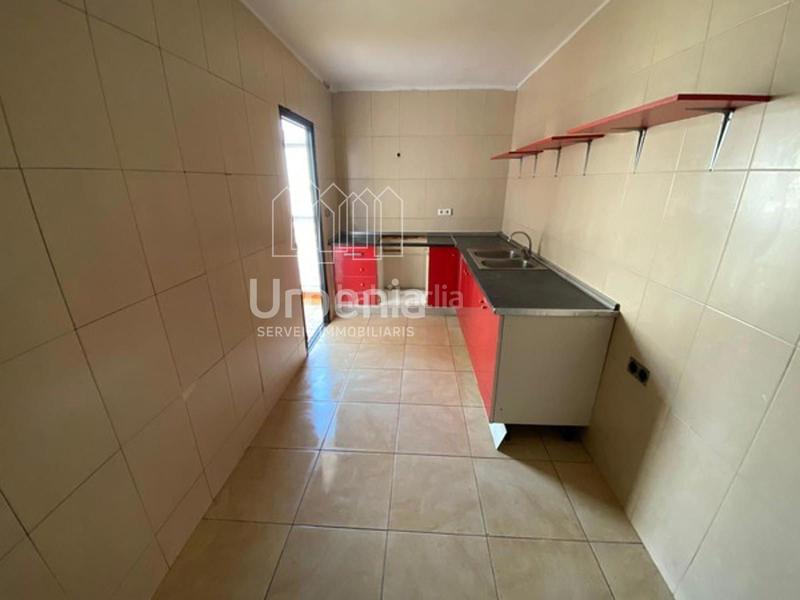 Foto c18acdc5-ac2c-4280-b9e0-1d8bac20957c. Piso oportunidad sólo para inversores. en Cerdanyola Sud Mataró