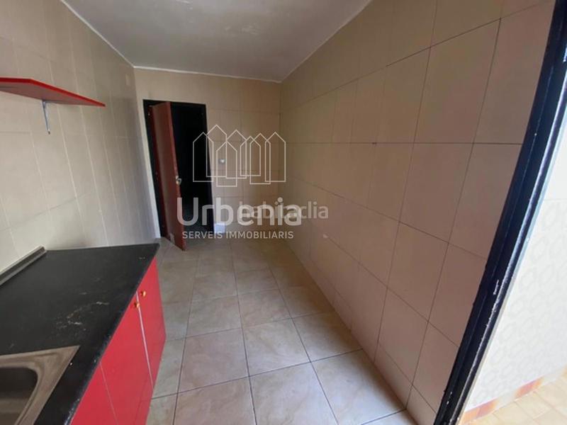 Foto e5d46230-0aa0-40bf-8f98-be7a1ff2069e. Piso oportunidad sólo para inversores. en Cerdanyola Sud Mataró