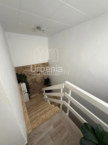 Foto e4cce272-f5ac-4ecf-822f-79ee5f585b8f. Casa vive la esencia en una casa de pueblo totalmente reformada, lista para estrenar! en Calonge