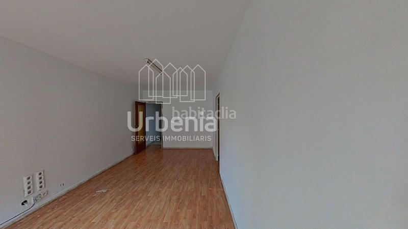 Foto e800563c-e367-40e9-81a9-00b3210c1be4. Pis a Centre Mollet del Vallès