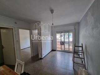 Piso  America. Piso en avda america de tres habitaciones, mataró