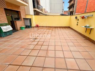 Pis a Poblenou. Piso en pineda de mar con terraza de 20m2