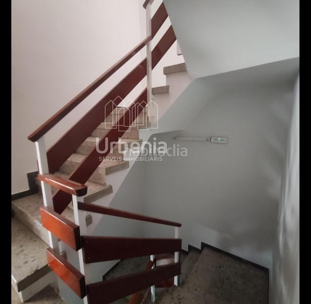 Foto 0de01223-df63-44a3-ba3c-7f688921e1c6. Édifice dans Cirera Mataró