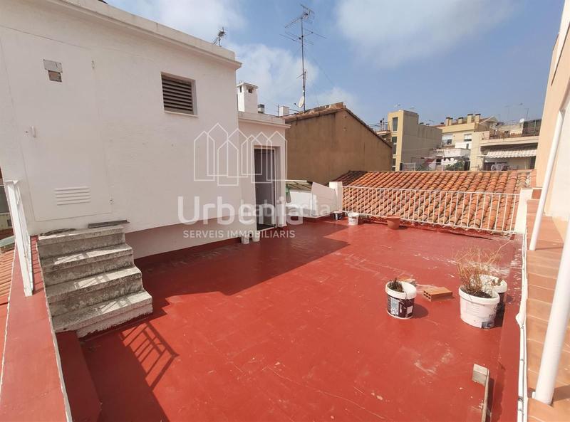 Foto 512434bd-ab1a-46ed-ae09-0877f5b73512. Édifice dans Cirera Mataró