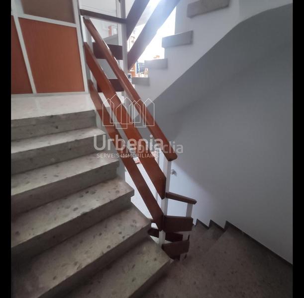 Foto 8a8ac93e-0a58-4903-8e9d-bee5e15cf160. Édifice dans Cirera Mataró