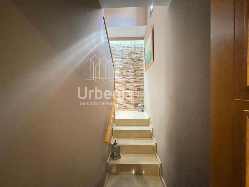 Foto 42c68933-ad48-4c3e-b108-ab2c16829977. Dúplex  en venta en Sant Pere Nord Terrassa