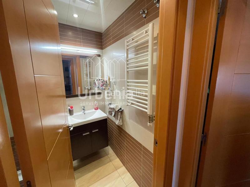 Foto 8b92cd5a-0750-4178-877d-32be3241fd68. Dúplex  en venta en Sant Pere Nord Terrassa