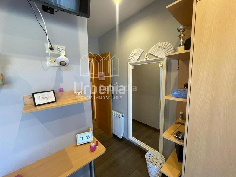 Foto bc0bea40-0131-46fe-bd89-6c6d2b1568e8. Dúplex  en venta en Sant Pere Nord Terrassa