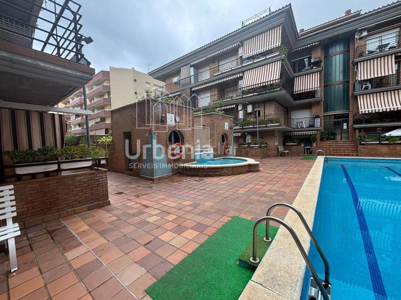 Foto de94e38c-f5a6-4a66-b119-6dfd029151ec. Duplex con parcheggio piscina in Centre Pineda de Mar