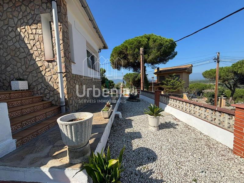 Foto 2515d48a-e466-4159-a30d-0aa3057bc578. Casa amb calefacció aparcament piscina a Mas Mora-Sant Daniel Tordera