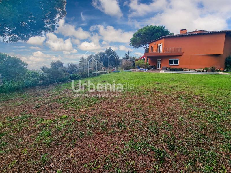 Foto cdf9fca7-7543-4e0a-aae0-83d266d6852c. Casa  , urbanización la llobera!! en Cabrils