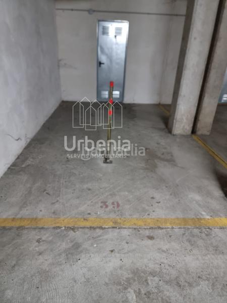 Foto cd54daf4-e70d-4bd2-9678-d16a9a1882a3. Posto auto in Nuevo Centro Sagunt