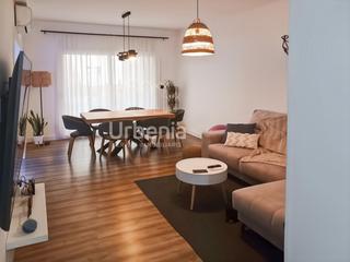 Etagenwohnung in Tordera. Piso reformado con terraza