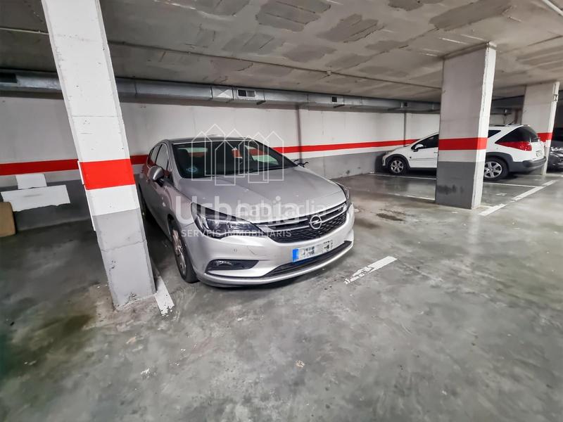 Foto 48d1b961-9ed8-4adb-9c98-6685e8f27e93. Appartamento con parcheggio piscina in Via Europa - Parc Central Mataró