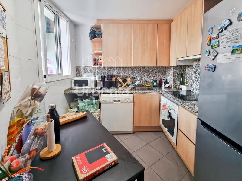 Foto b65571fe-8783-4d12-ac75-08e0882554b7. Appartamento con parcheggio piscina in Via Europa - Parc Central Mataró