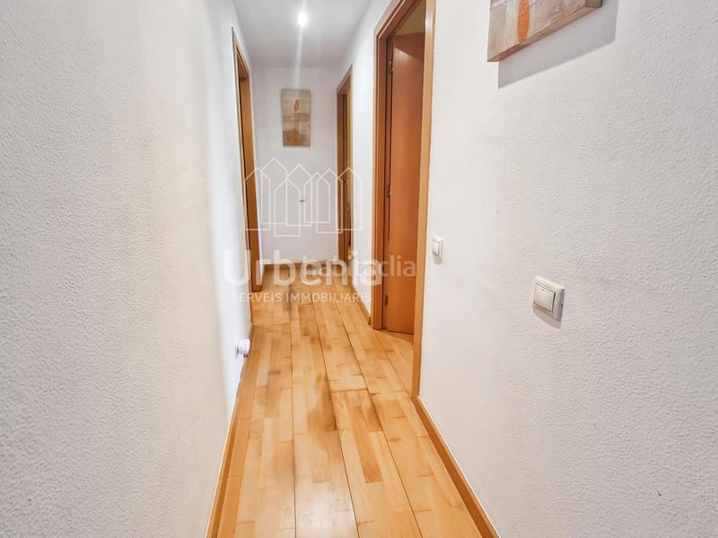 Foto ec1d3c7b-e589-4fd9-8267-f161447138d2. Appartamento con parcheggio piscina in Via Europa - Parc Central Mataró