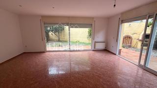 Casa adosada en Tordera. Chalet adosado en el centro de tordera!