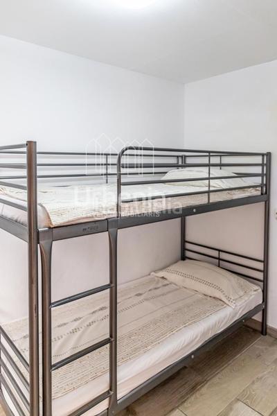 Foto 03e4de6d-9f11-4b57-aa8b-a45d27dd1b35. Piso  de 4 habitaciones con licencia turística en Premià de Mar