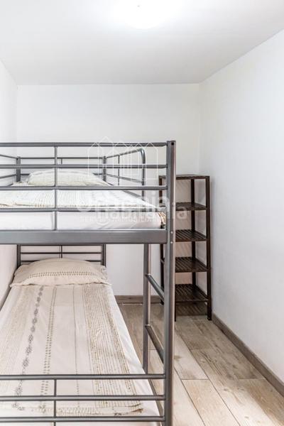 Foto 214bcc1f-8d6a-4679-8ce1-a3f959db2880. Piso  de 4 habitaciones con licencia turística en Premià de Mar