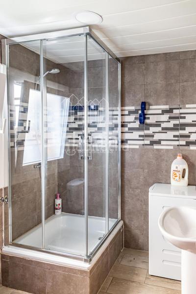 Foto 44826f20-b3bb-4dda-a971-2790701c213a. Piso  de 4 habitaciones con licencia turística en Premià de Mar