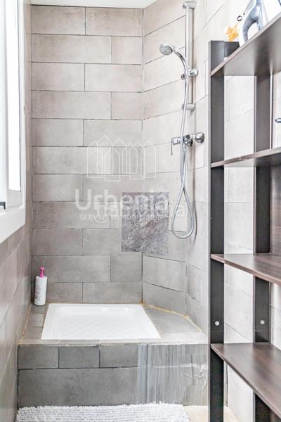 Foto 6594d24f-91e0-446e-998e-436b4daa6bb1. Piso  de 4 habitaciones con licencia turística en Premià de Mar