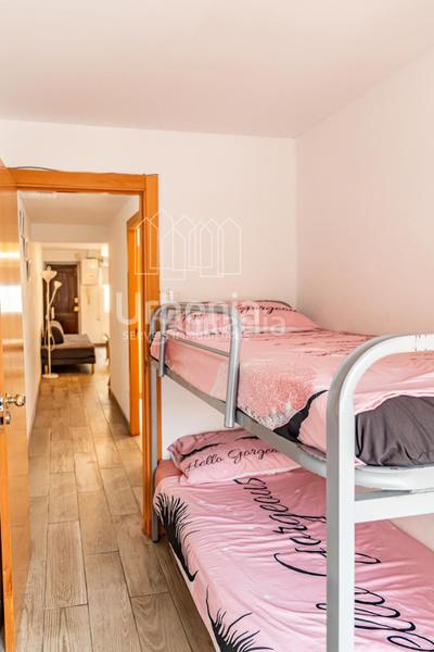 Foto 728ad6a8-d09d-4ec6-a05e-4d58babe0a30. Piso  de 4 habitaciones con licencia turística en Premià de Mar