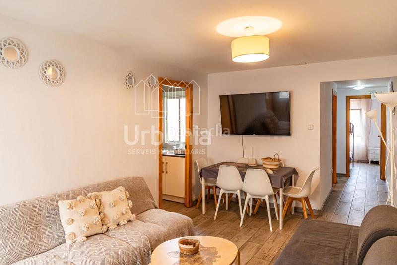 Foto a8137df4-50cd-47e9-91c3-035561da18cd. Piso  de 4 habitaciones con licencia turística en Premià de Mar