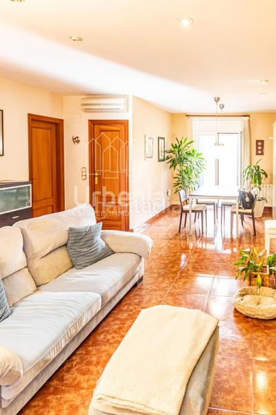 Foto 043190f6-b16e-4a4e-8748-517846de41a1. Casa amb calefacció aparcament a Cabrils