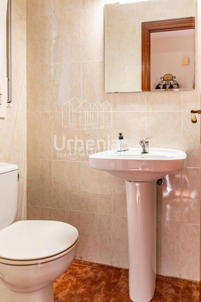 Foto 40e3aaca-04cb-43e2-b4bf-ac96a0977201. Casa amb calefacció aparcament a Cabrils