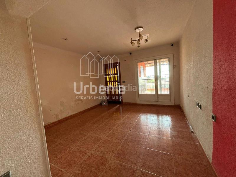 Foto 6db5f2e3-ea28-4636-85d0-b2d365f6c8a2. Piso ático con amplia terraza ! en Centre Pineda de Mar