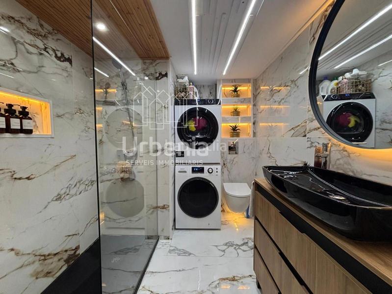 Foto 320b2048-0f47-4f16-afdd-202933a69857. Piso precioso piso semi reformado centro! en Tordera Tordera